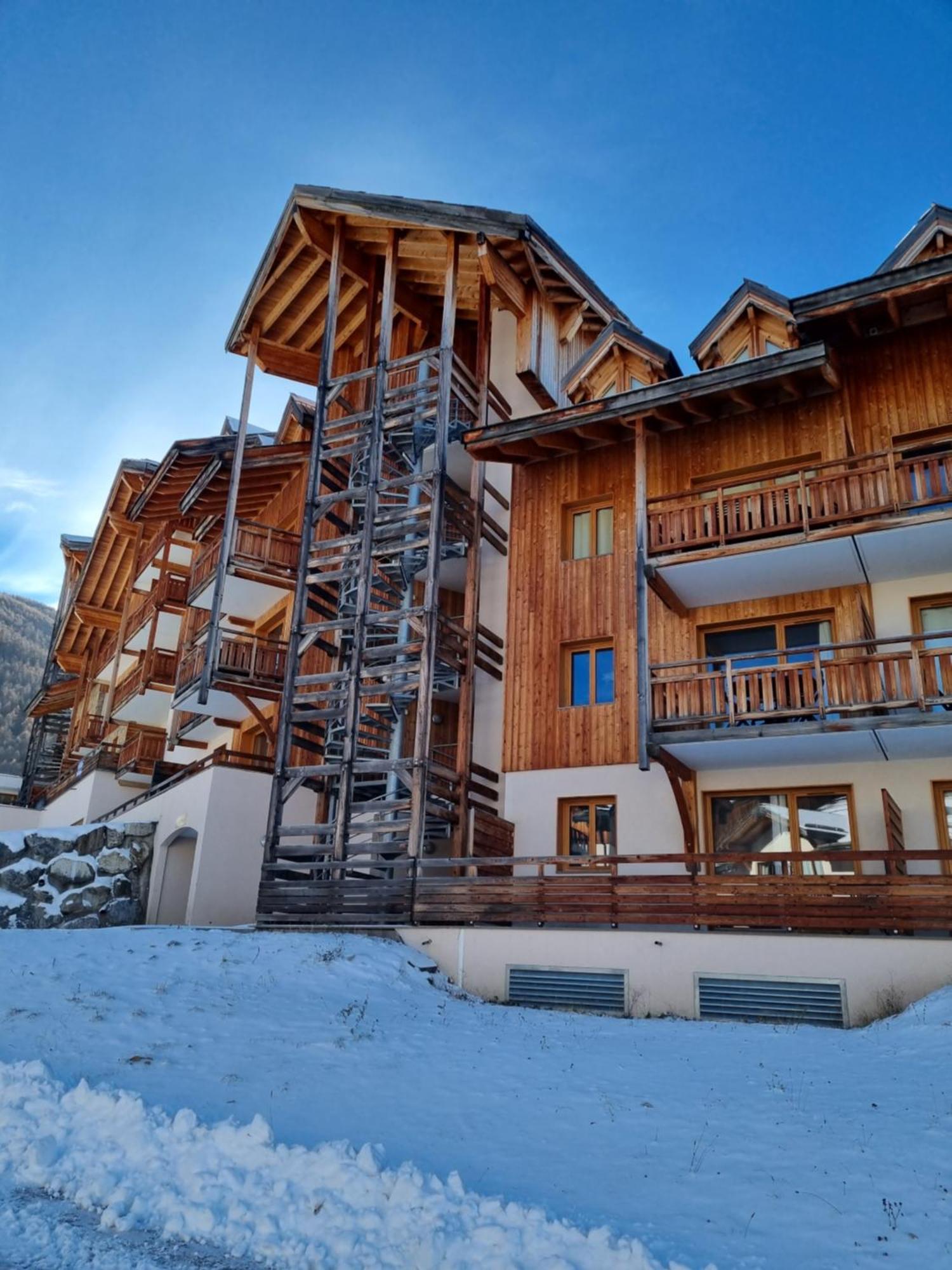 Appartement T2-5 couchages L'écrin des Orres 1800 Les Orres Esterno foto